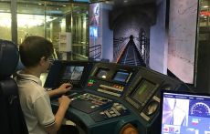 «Лидеры» познакомились с прошлым и настоящим Московского метро 