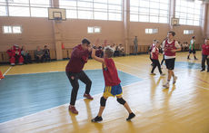 Школьники и футболисты в одной команде: как прошла встреча с игроками ФК «Химки»